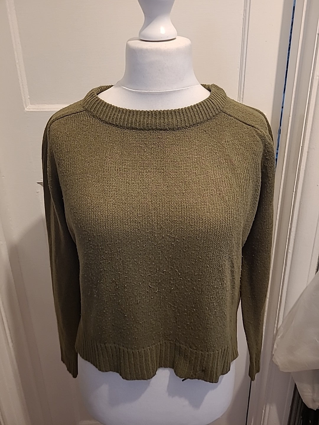 Ladies Divided Size M Khaki Long Sleeved Jumper Bobbling