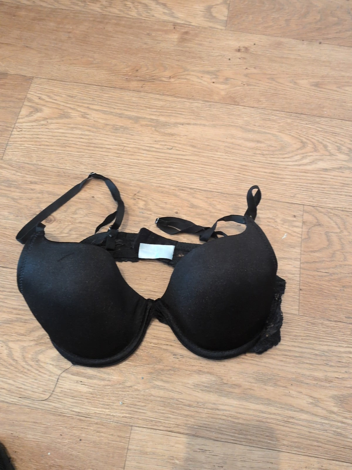 75B Black Padded And Wired Bra