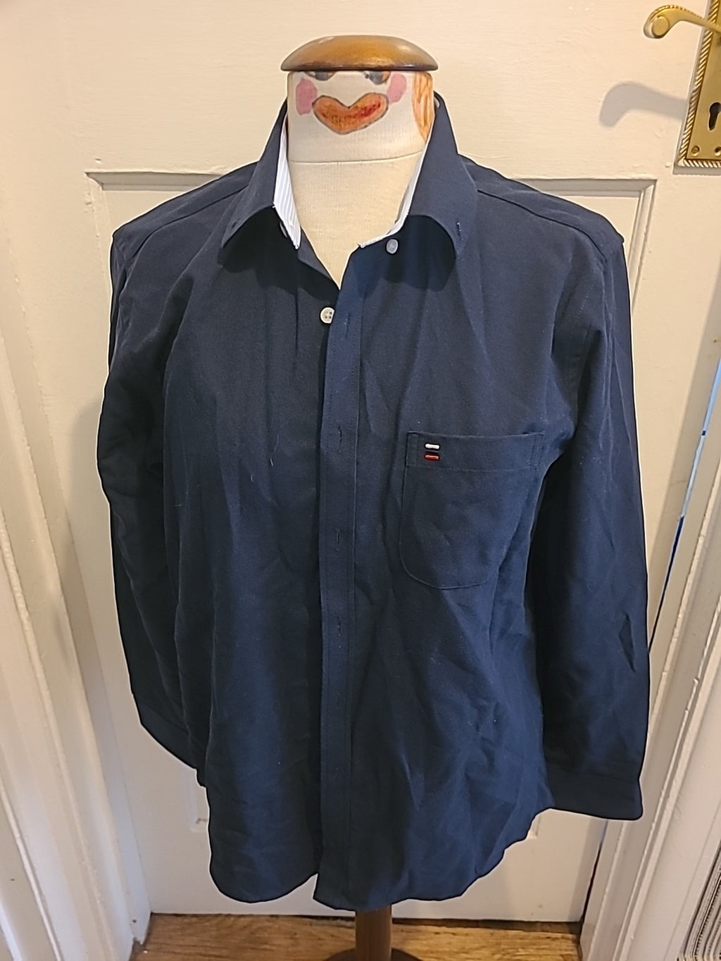 Mens Size 40" Black Long Sleeved Shirt