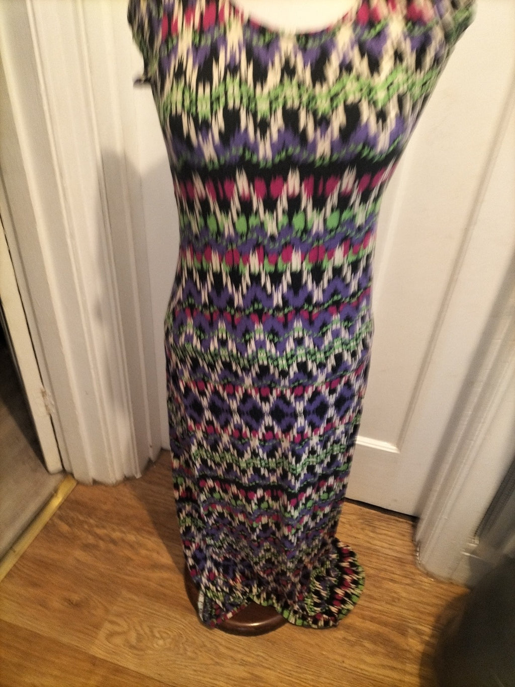 Ladies Wallis Size Small Multi Coloured Long Length Short Sleeved Dress