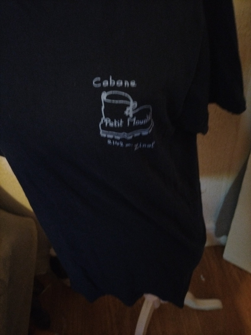 Mens Whale Size Small Blue Short Sleeved Tshirt