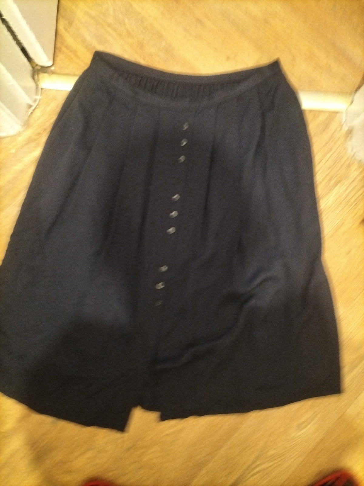 Ladies St Michael Size 20 Black Elasticated Buttoned Skirt