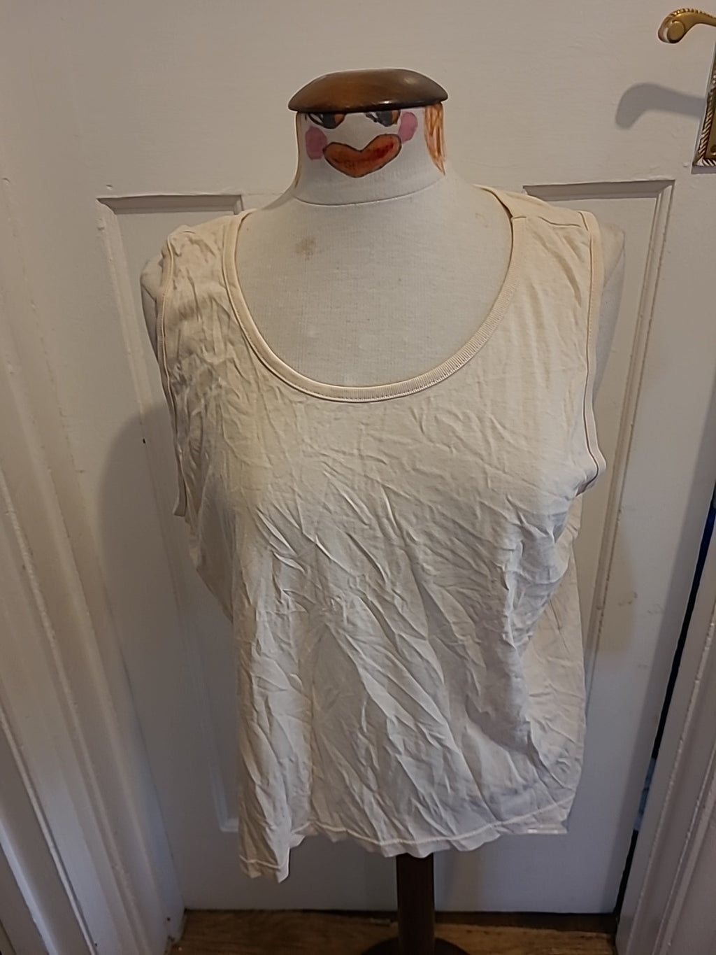 Ladies Size 20 Pale Beige Sleeveless Vest Top