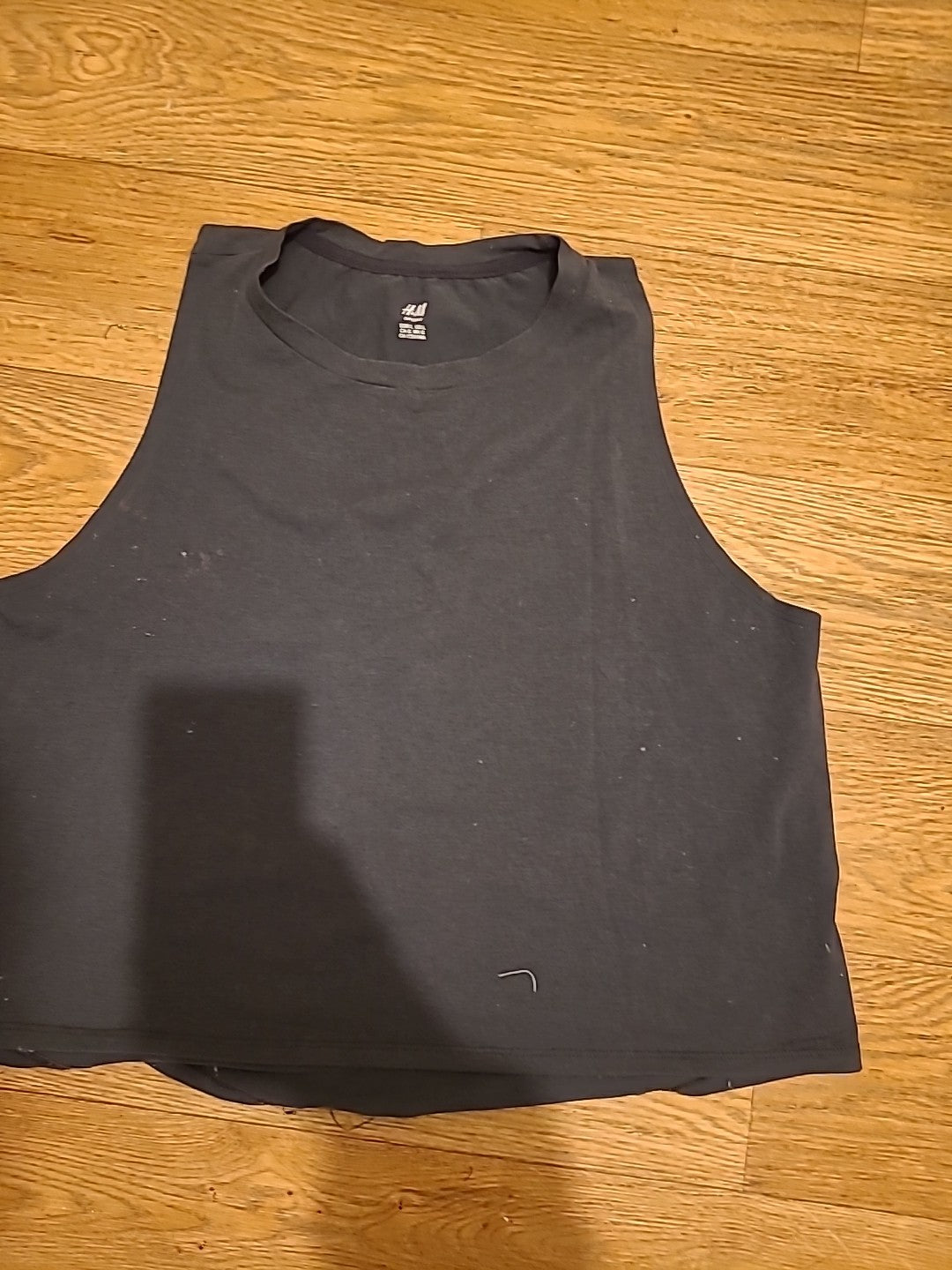 Ladies H&M Sport Size Large Charcoal Sleeveless Tshirt