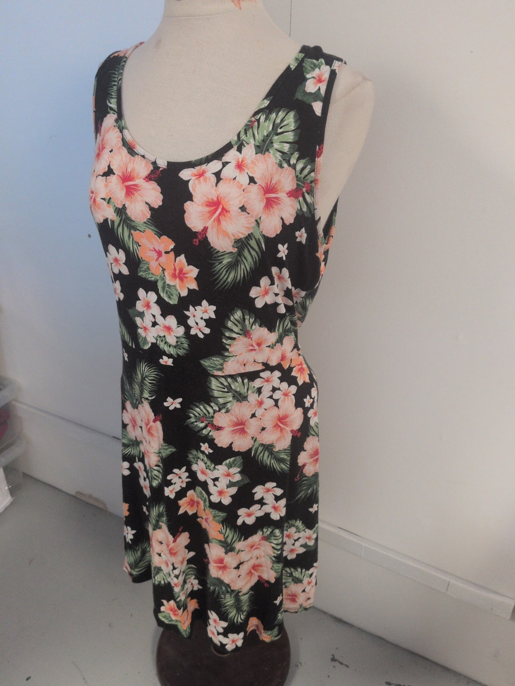 George 16 Black Floral Sleeveless Dress Knee-Midi
