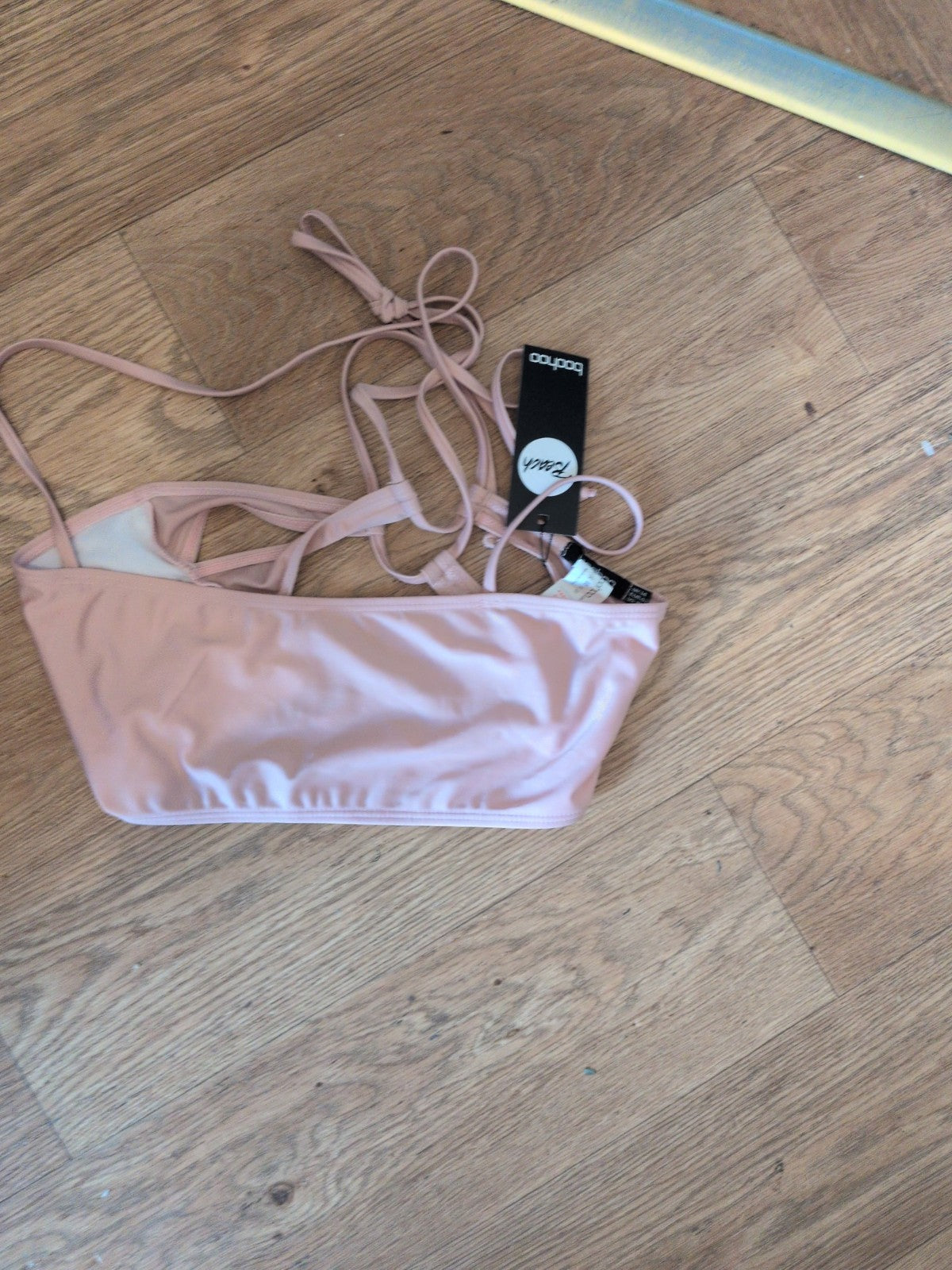 Brand New Ladies Boohoo Beach Size 14 Dusty Pink Strappy Bikini Crop Top