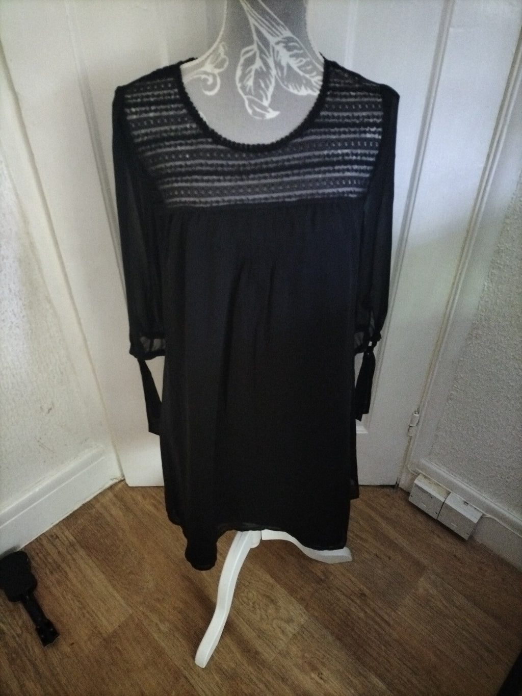 Ladies Darling Size Small Black Long Sleeved Long Length Dress