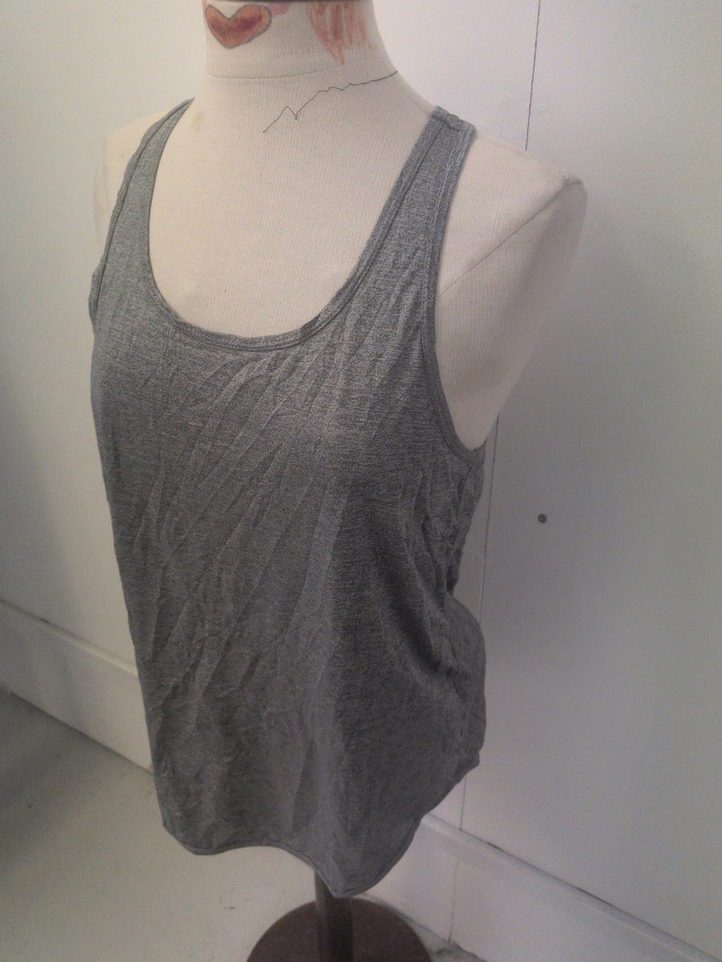 Ladies Body Size Medium Grey Sleeveless Active Wear T-shirt