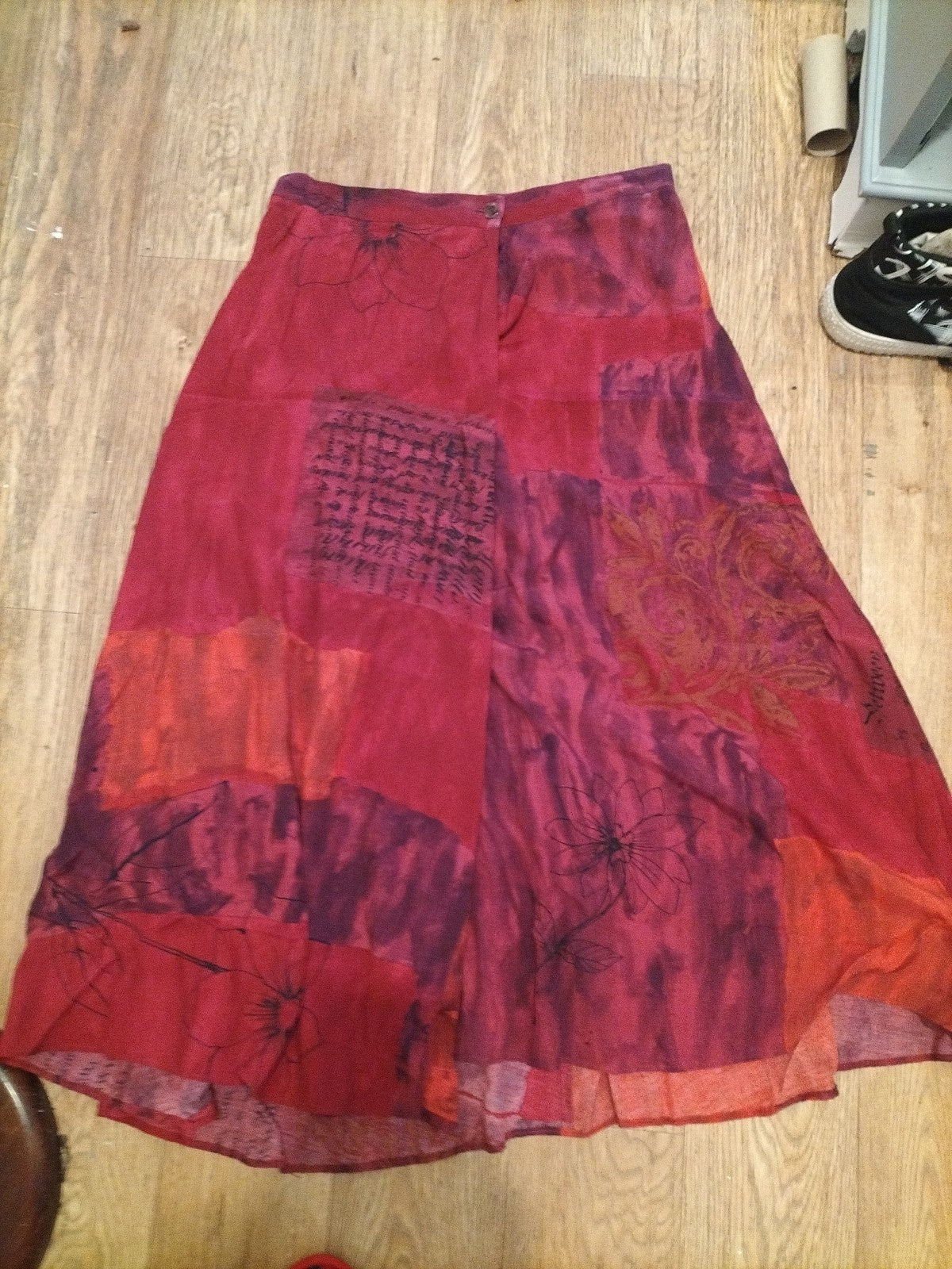 Ladies St Michael Vintage Size 12 Long Purple Coloured Skirt