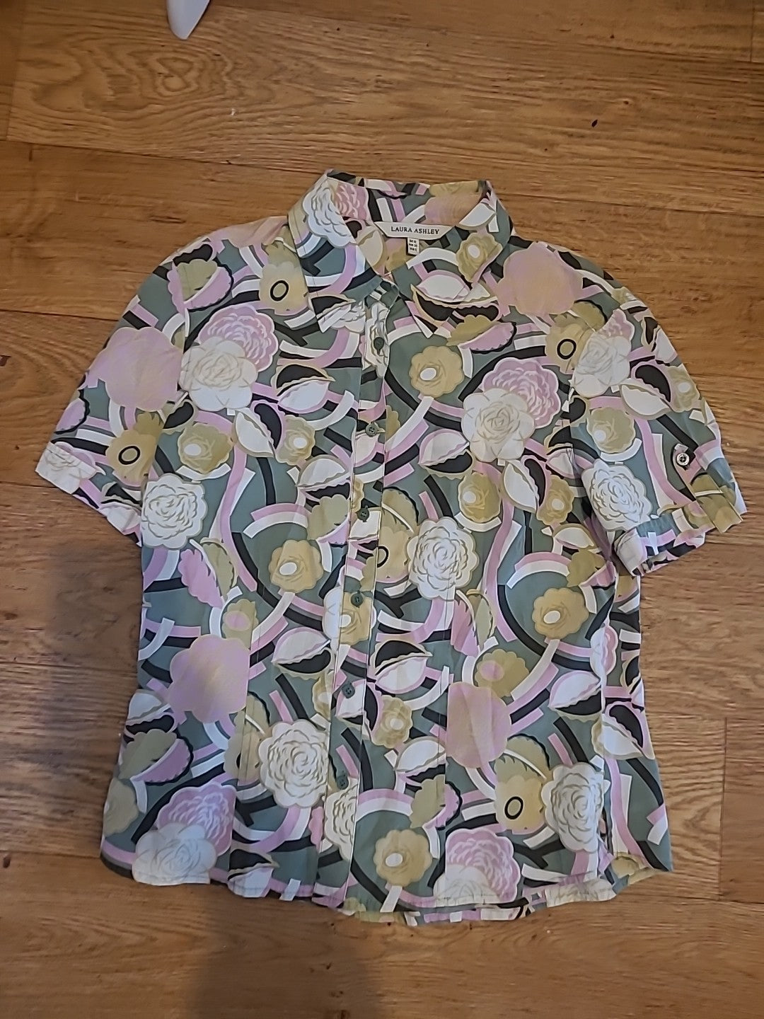 Ladies Laura Ashley Size 12 Multicoloured Short Sleeved Collared Blouse
