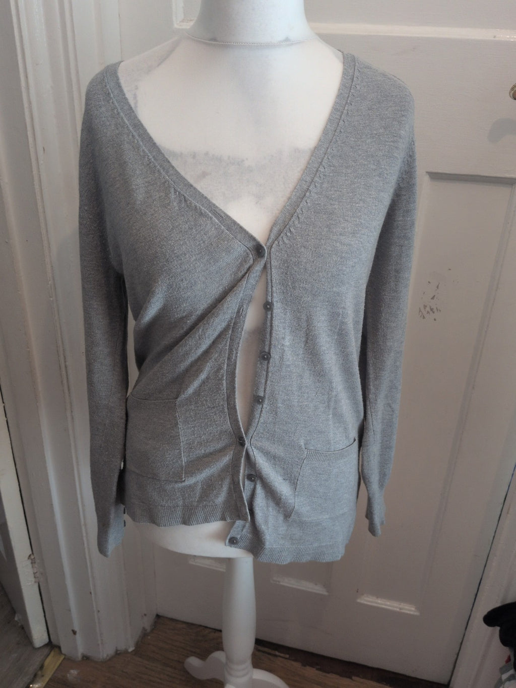 Papaya Weekend 14 Grey V Neck Cardigan Buttoned