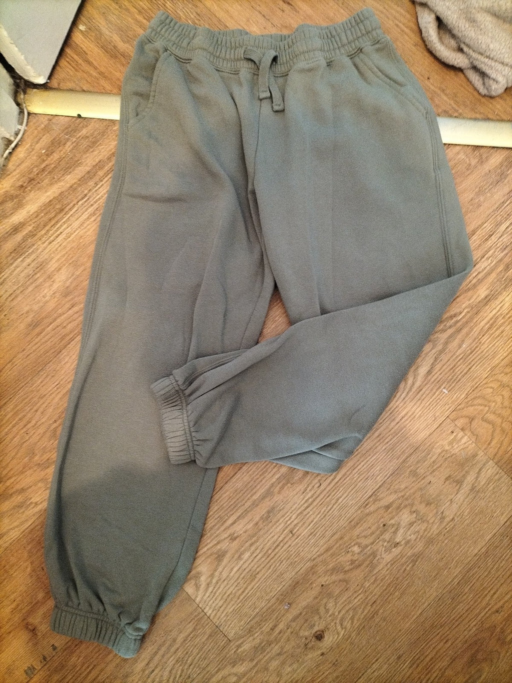 Primark Small Green Elasticated Jogger Bobbling