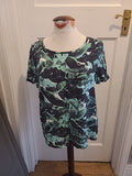 Ladies Viz.a.viz Size Small Green Black Short Sleeved Tshirt
