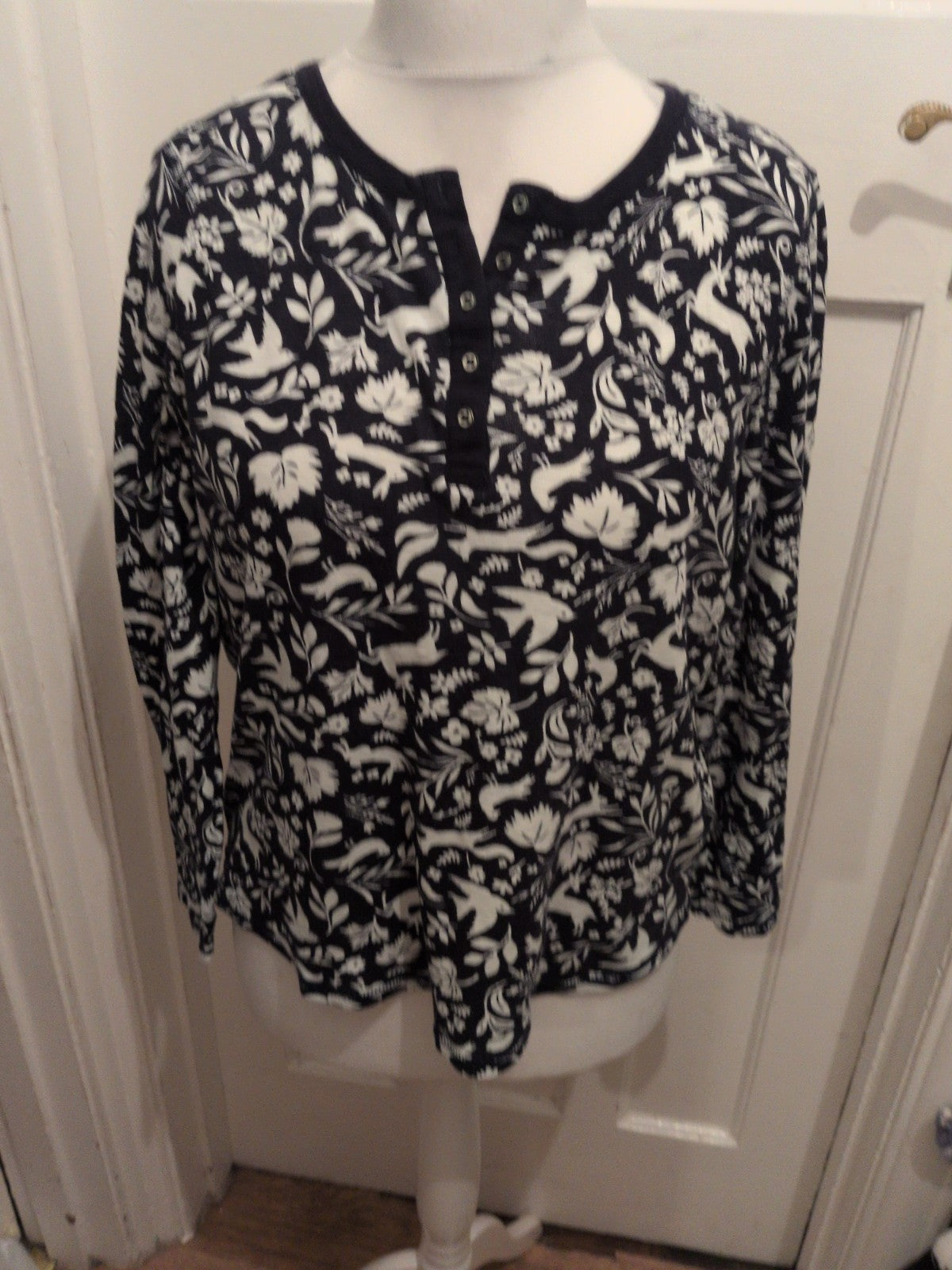 M&S Collection 16 Blue And White Reindeer Long Sleeved Pyjama Top