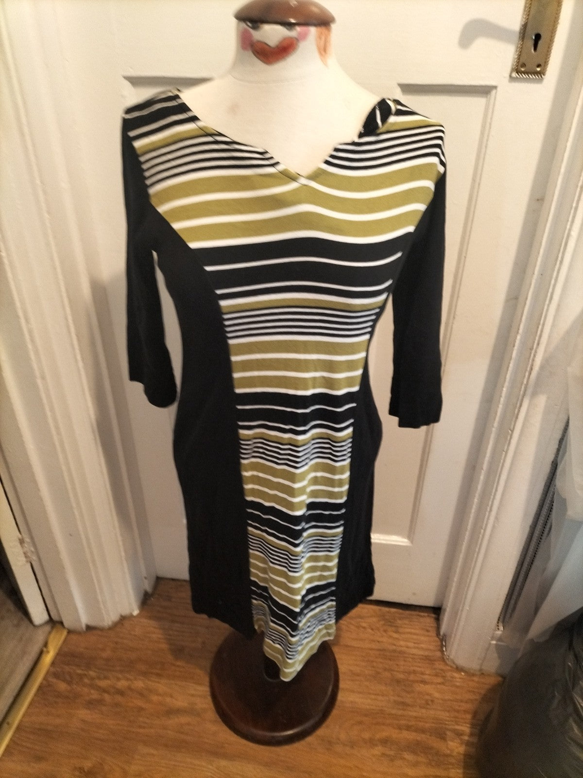 Ladies Adini Size Small Khaki/Black Mid Sleeved Dress
