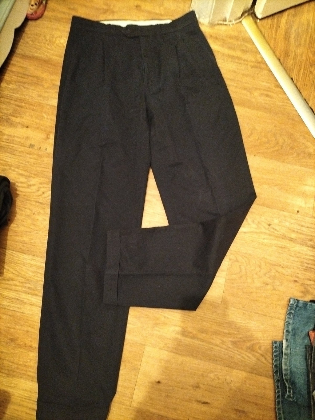 Mens Debenhams Size 32x33.5 Navy Trousers Smart