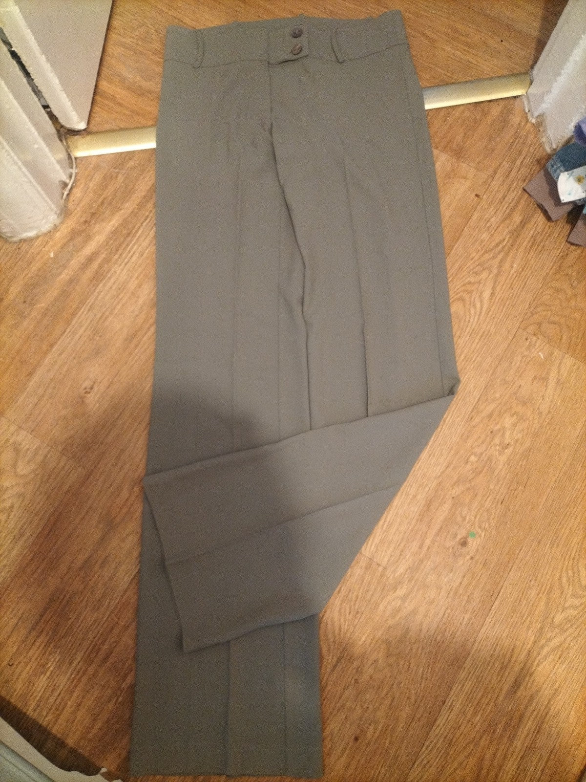 Ladies Annarita Size Euro 44 Sage Green Trousers
