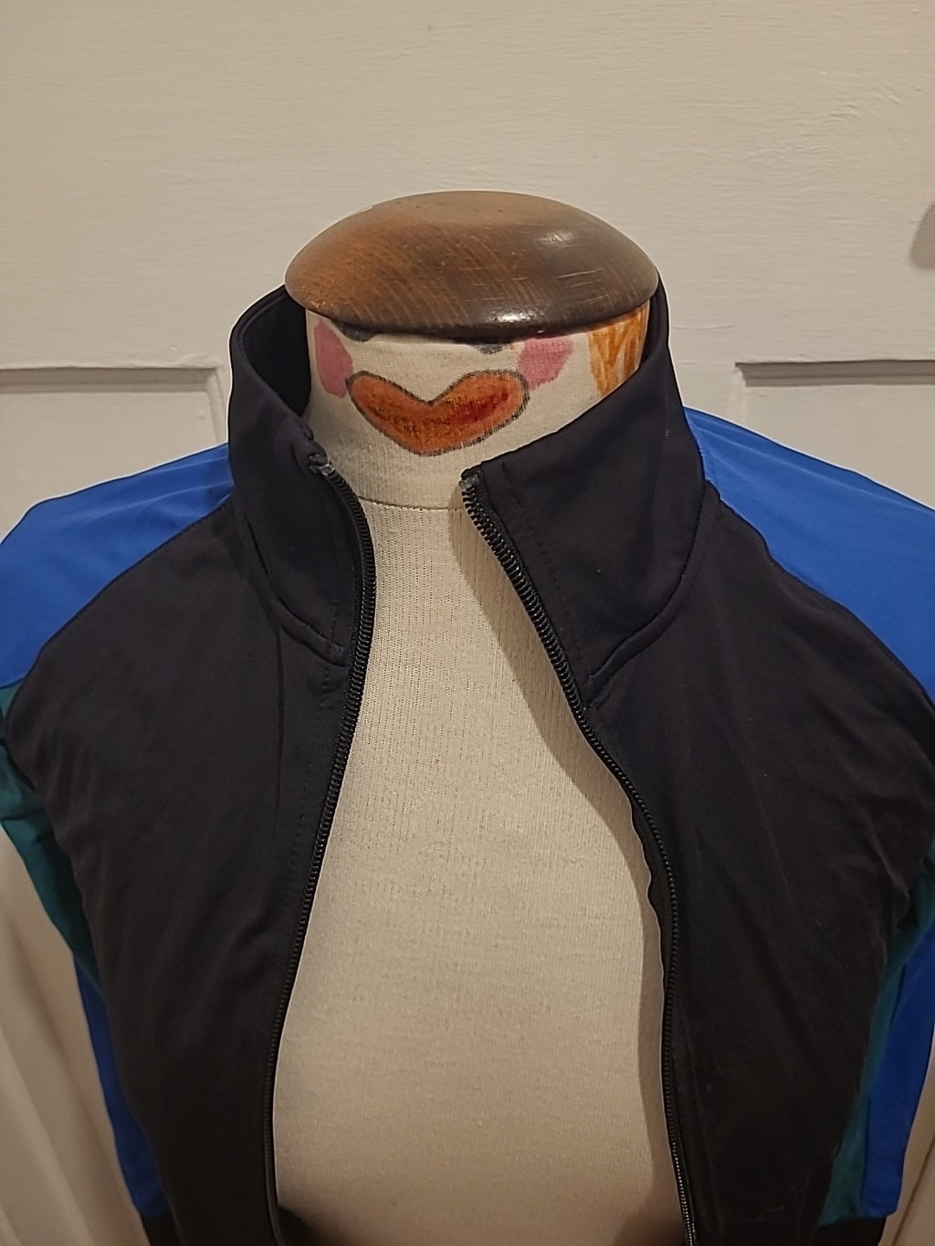 Ladies Red Herring Active Size Small Green Blue Black Jacket