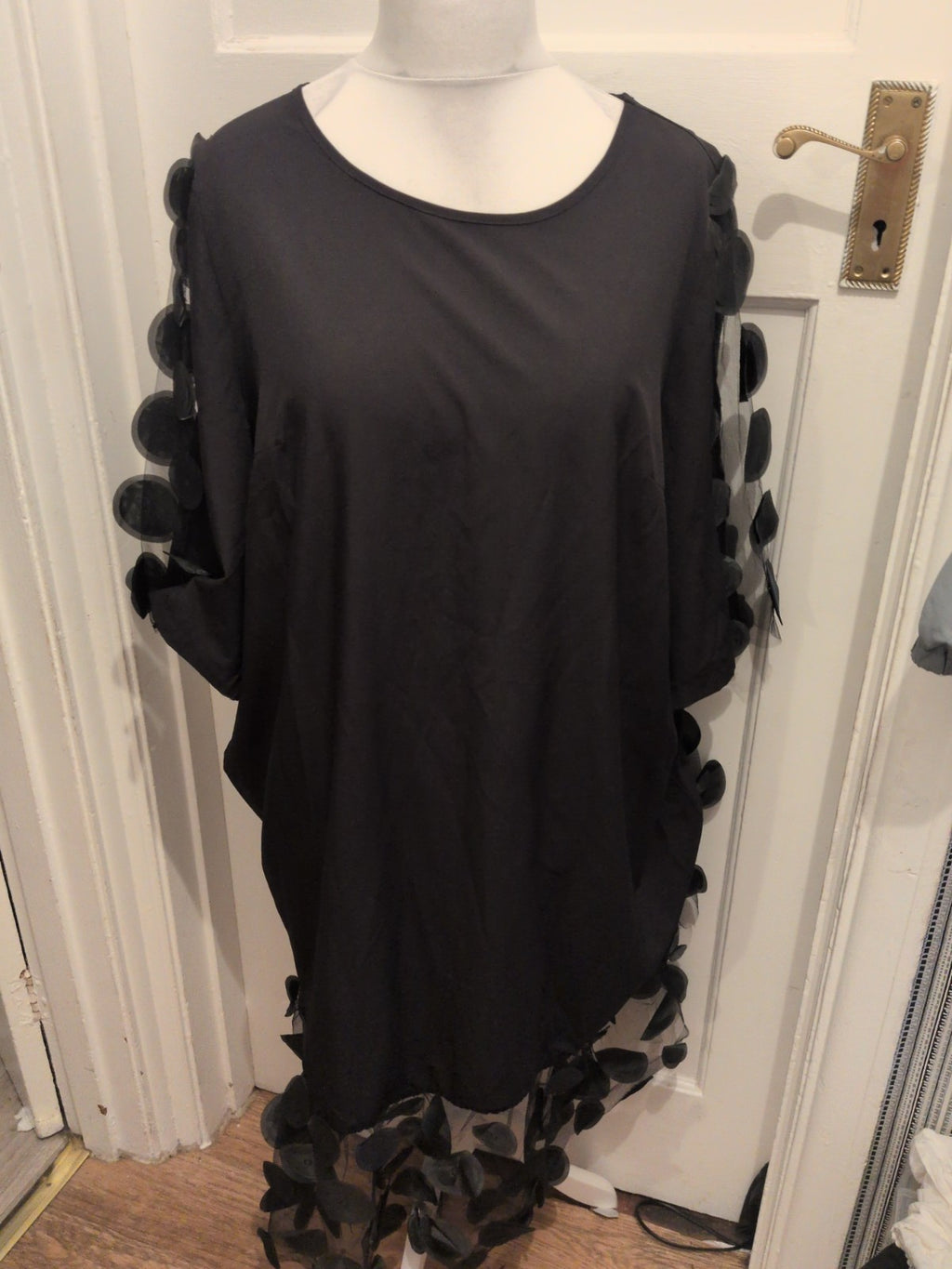 Shein Curve 3XL Black Short Sleeved Maxi Dress With Detail Hems