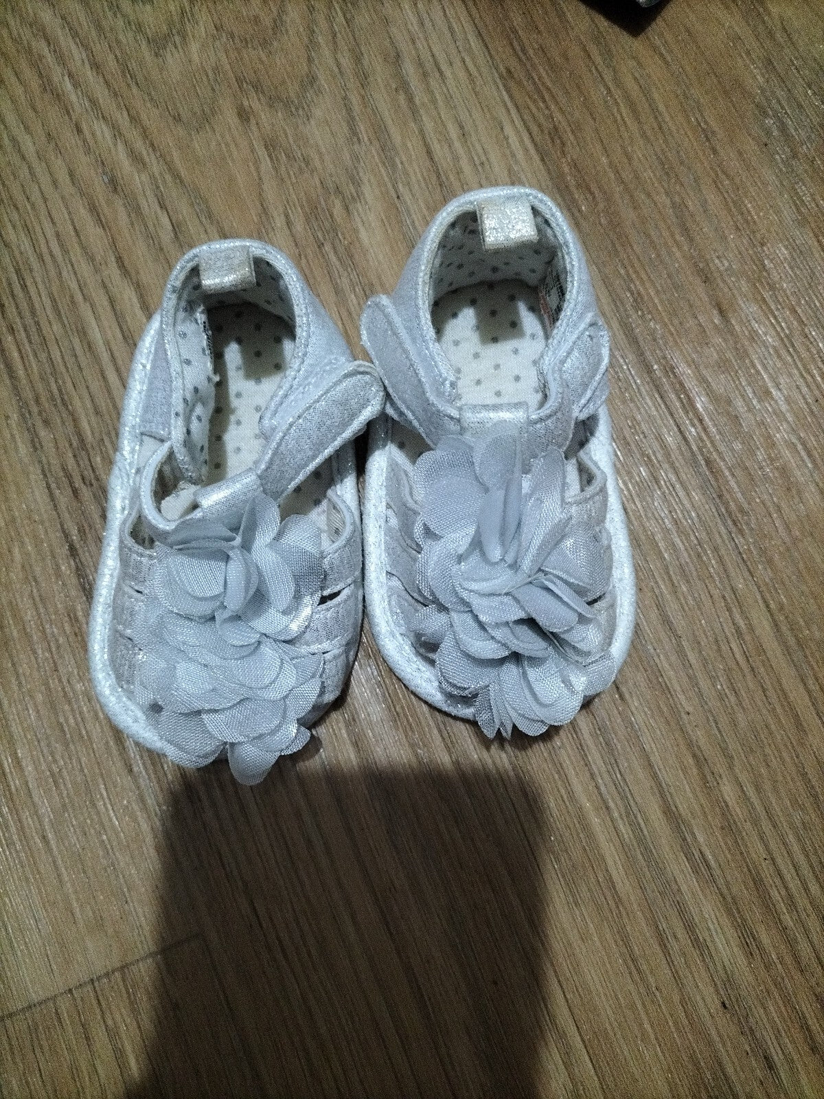 Baby Girls 3-6 Months White Frilly Soft Shoes