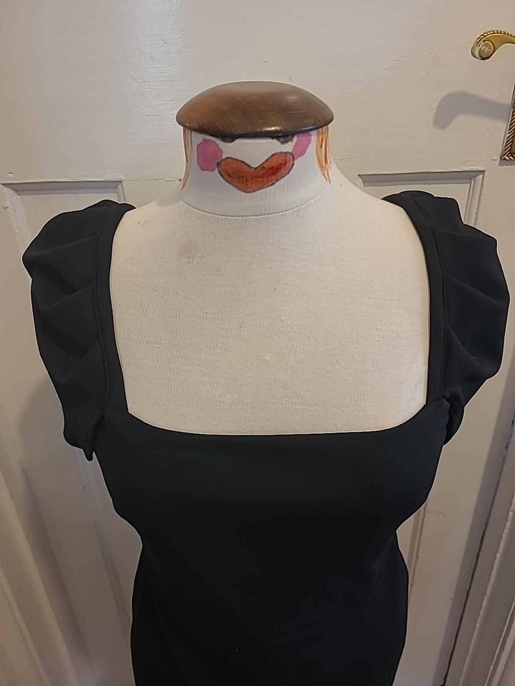 Ladies Miss Selfridge Size 12 Black Short Sleeved Dress
