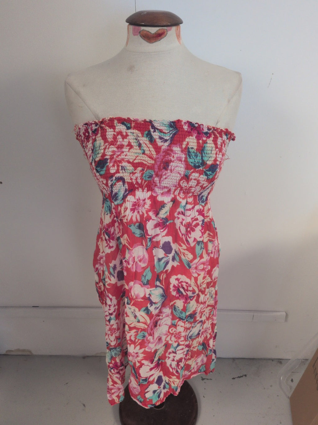 S/M Bubblehem Red Floral Sleeveless Strapless Dress