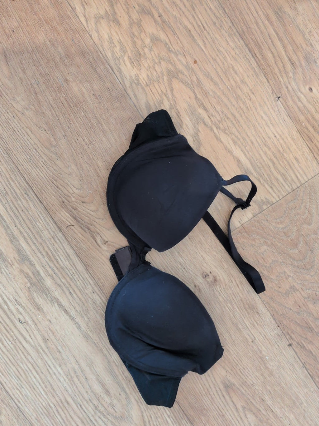 Black 32A Padded And Wired Bra