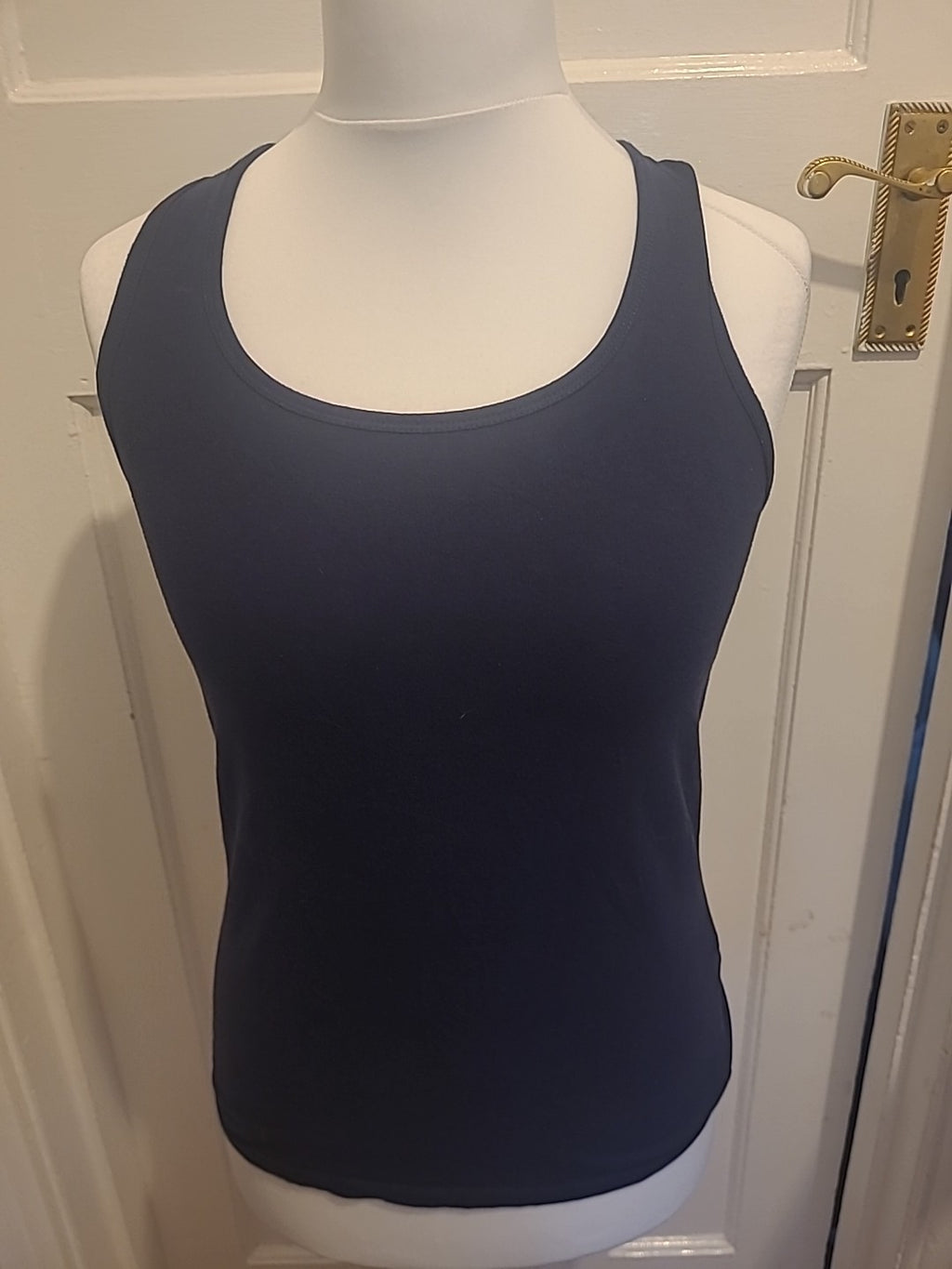 Ladies Love To Lounge Size Large Navy Sleeveless Pyjama Top