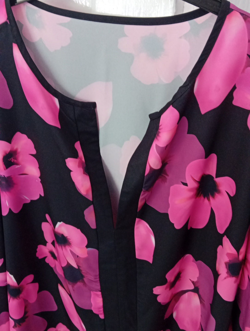 Ladies Black & Pink Blouse Long Sleeved Large Print Floral Size 5xl Free...