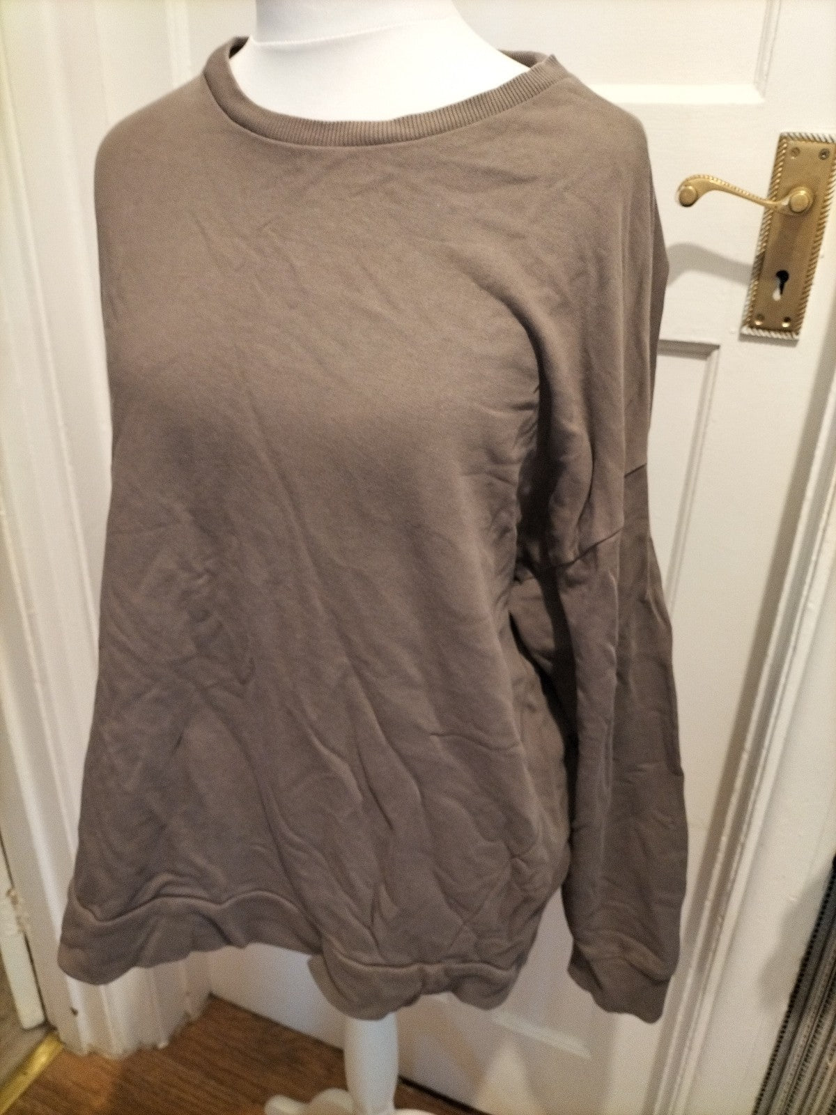 Ladies Tu Size XL Brown Long Sleeved Pullover Jumper
