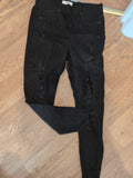 Yours 18 "Jenny" Black Ripped Jegging
