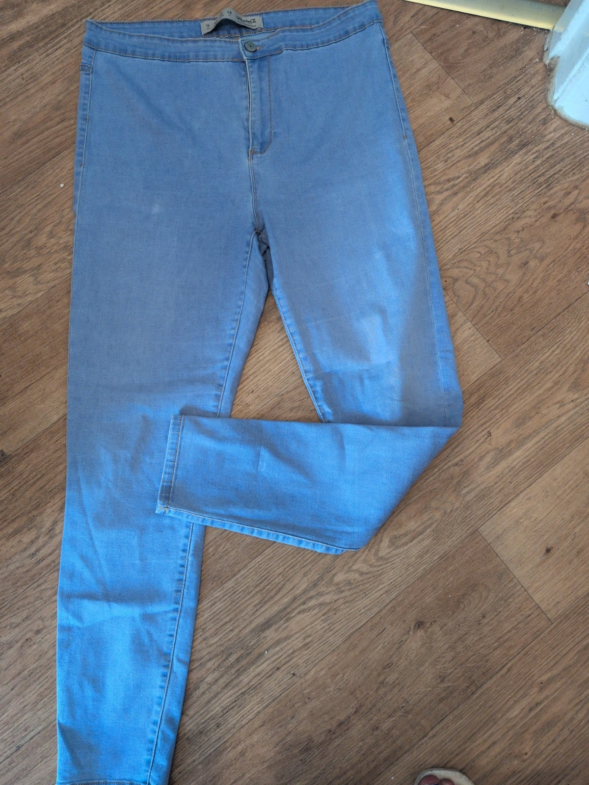 Ladies Denim&Co Size 16 Blue Soft Touch Jeans