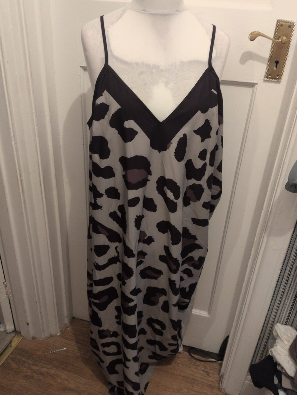 Shein Curve 3XL Green Black And Brown Sleeveless Long Length Dress