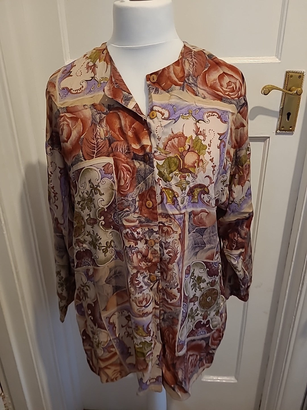 Ladies BHS Size 14 Aztec Rose Buttoned Blouse