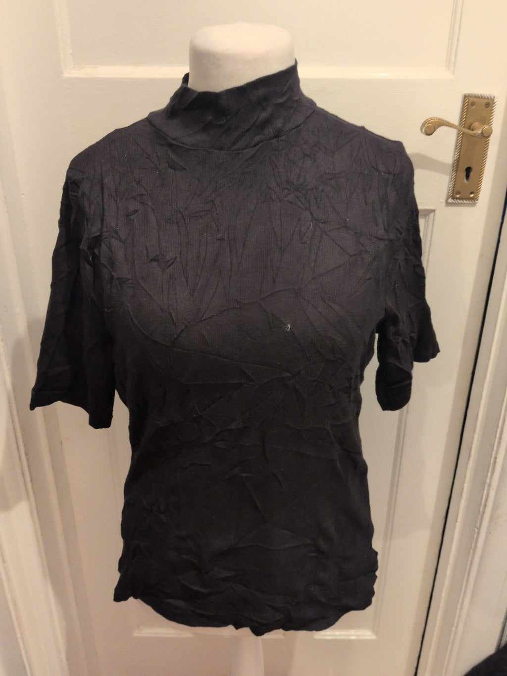 George 18 High Neck Half Sleeve Black T-shirt