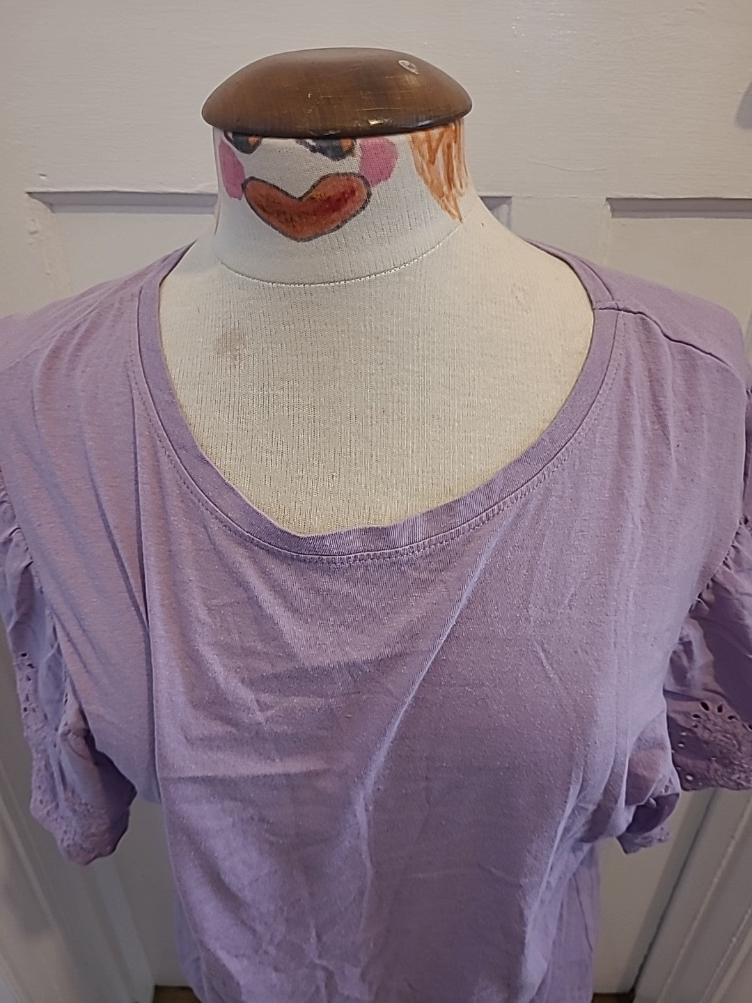 Ladies Beloved Size Large Lilac Short Sleeved Tshirt
