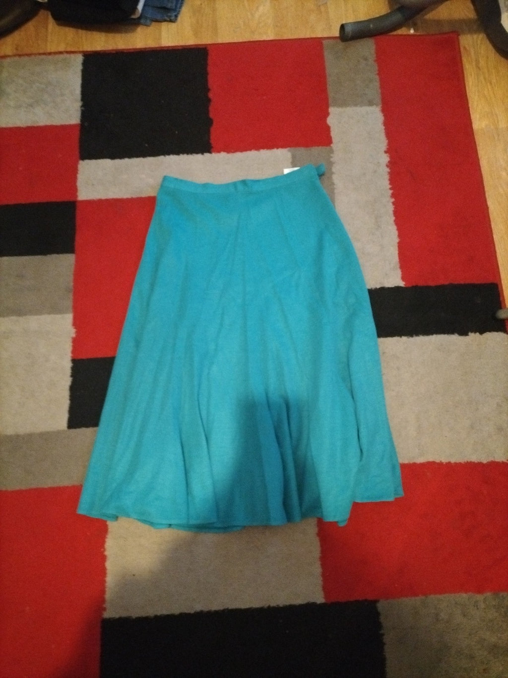 Ladies St Michael Size 14 Bright Turquoise Long Length Skirt