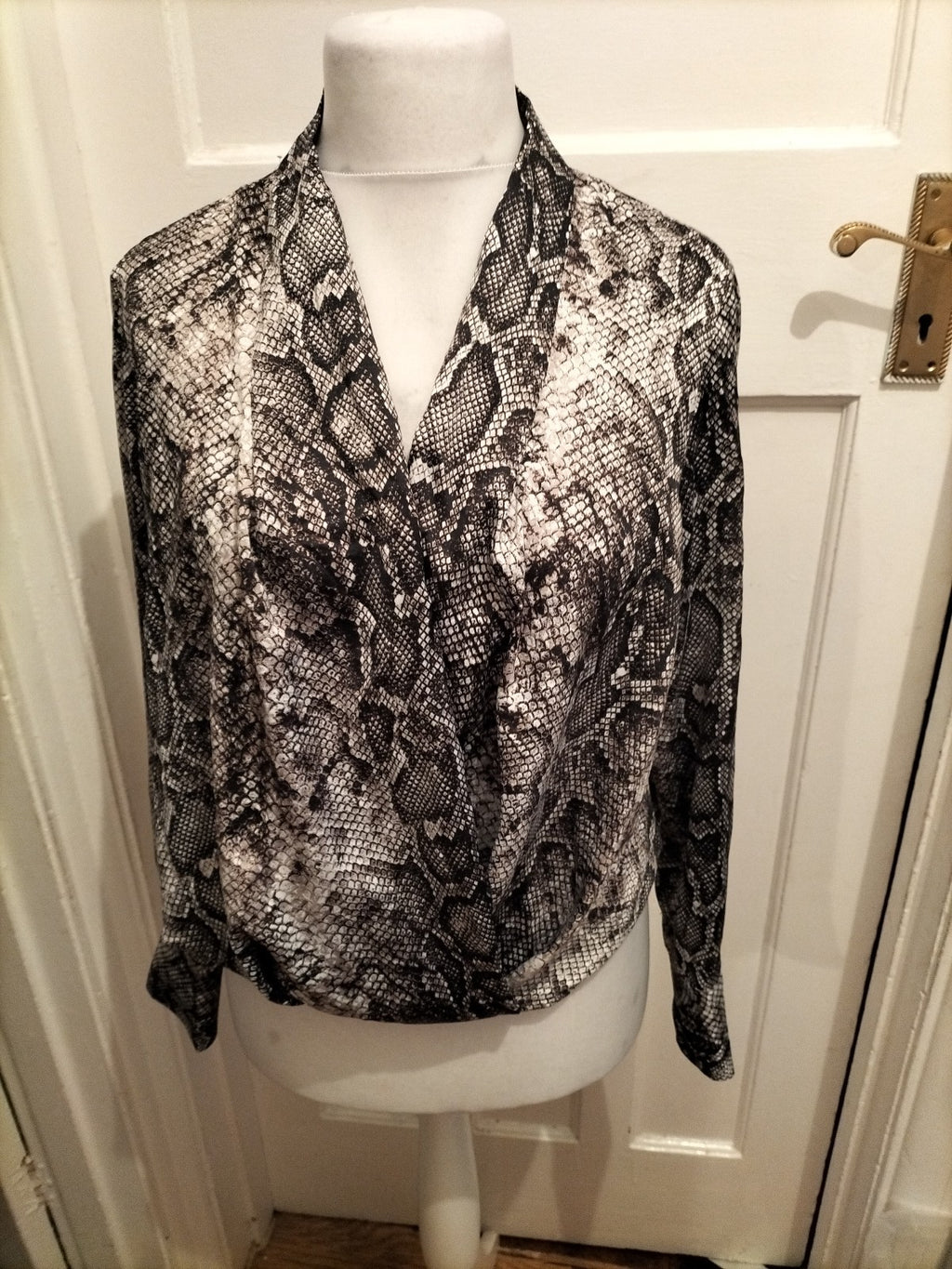George 14 Crocodile Skin Print Long Sleeve Blouse