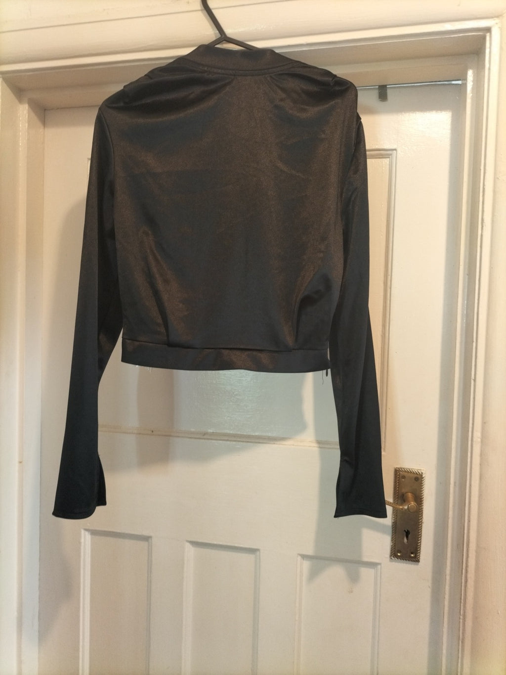 Ladies Black Top Size S Eilly Bazar