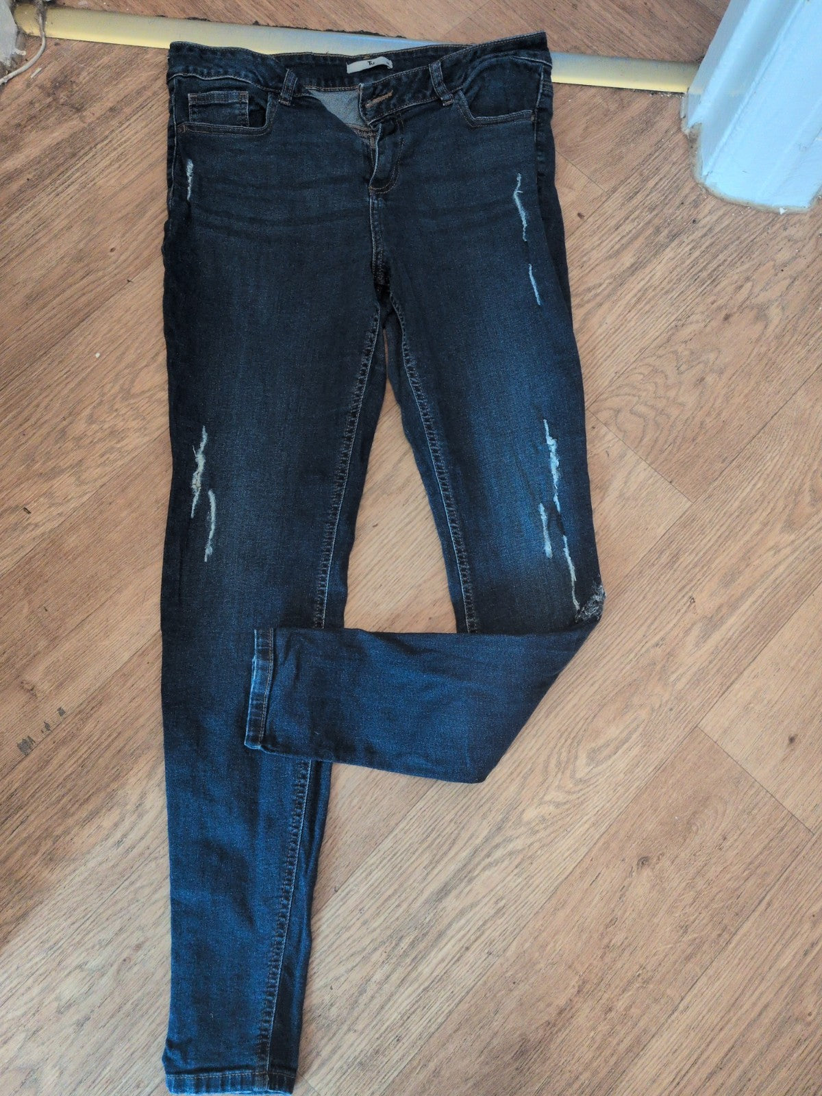 Ladies Tu Size 14L Rip Jeans