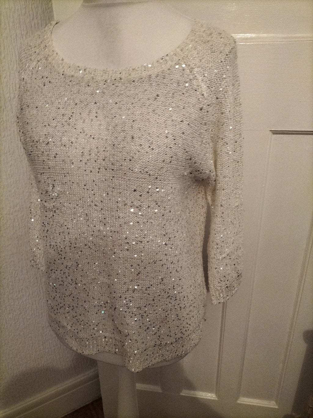 Ladies BM Casual Size Medium White Sequin 3/4 Sleeve Blouse
