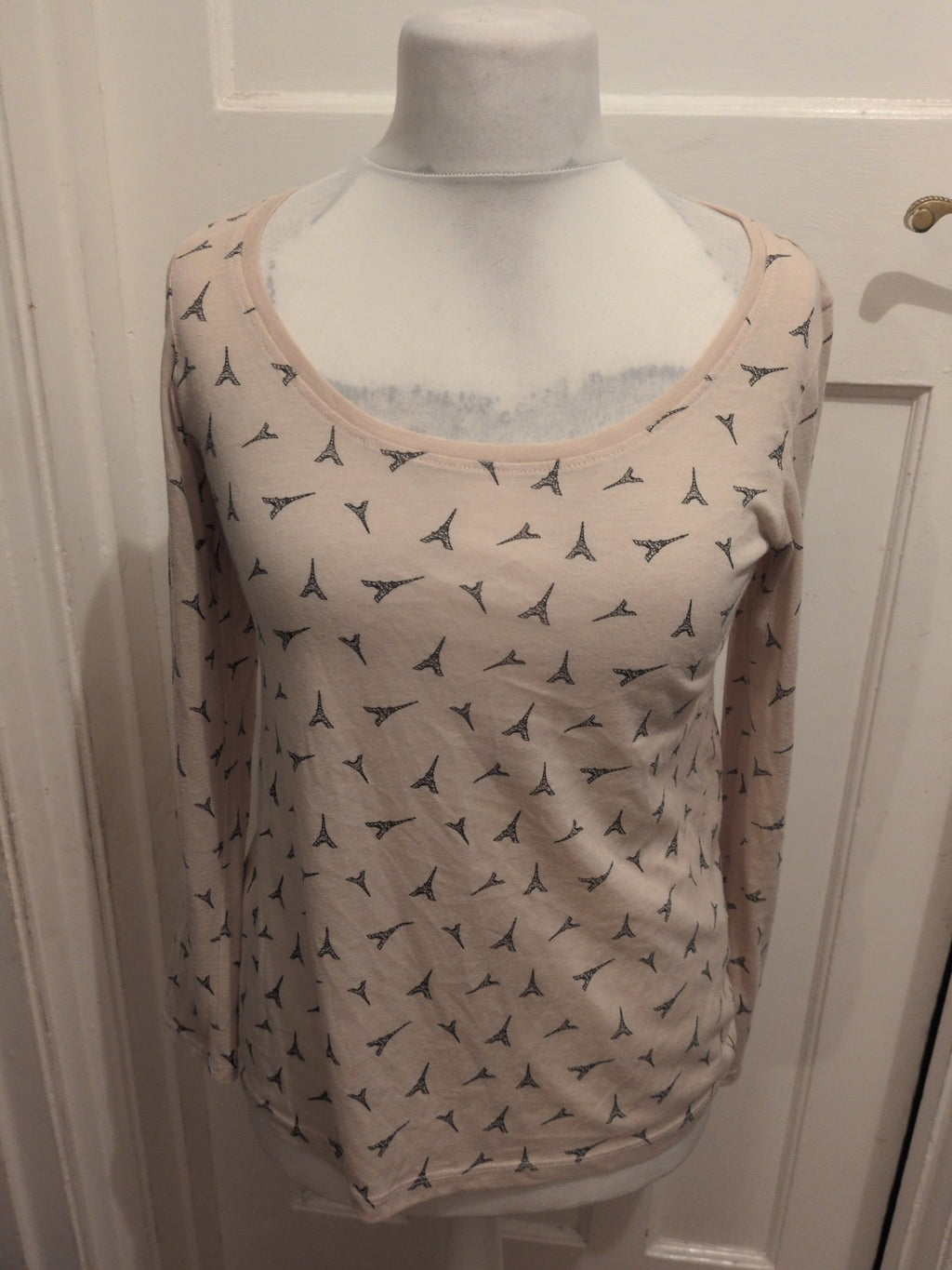 Ladies Primark Size 14 Eiffel Tower Long Sleeve T-shirt