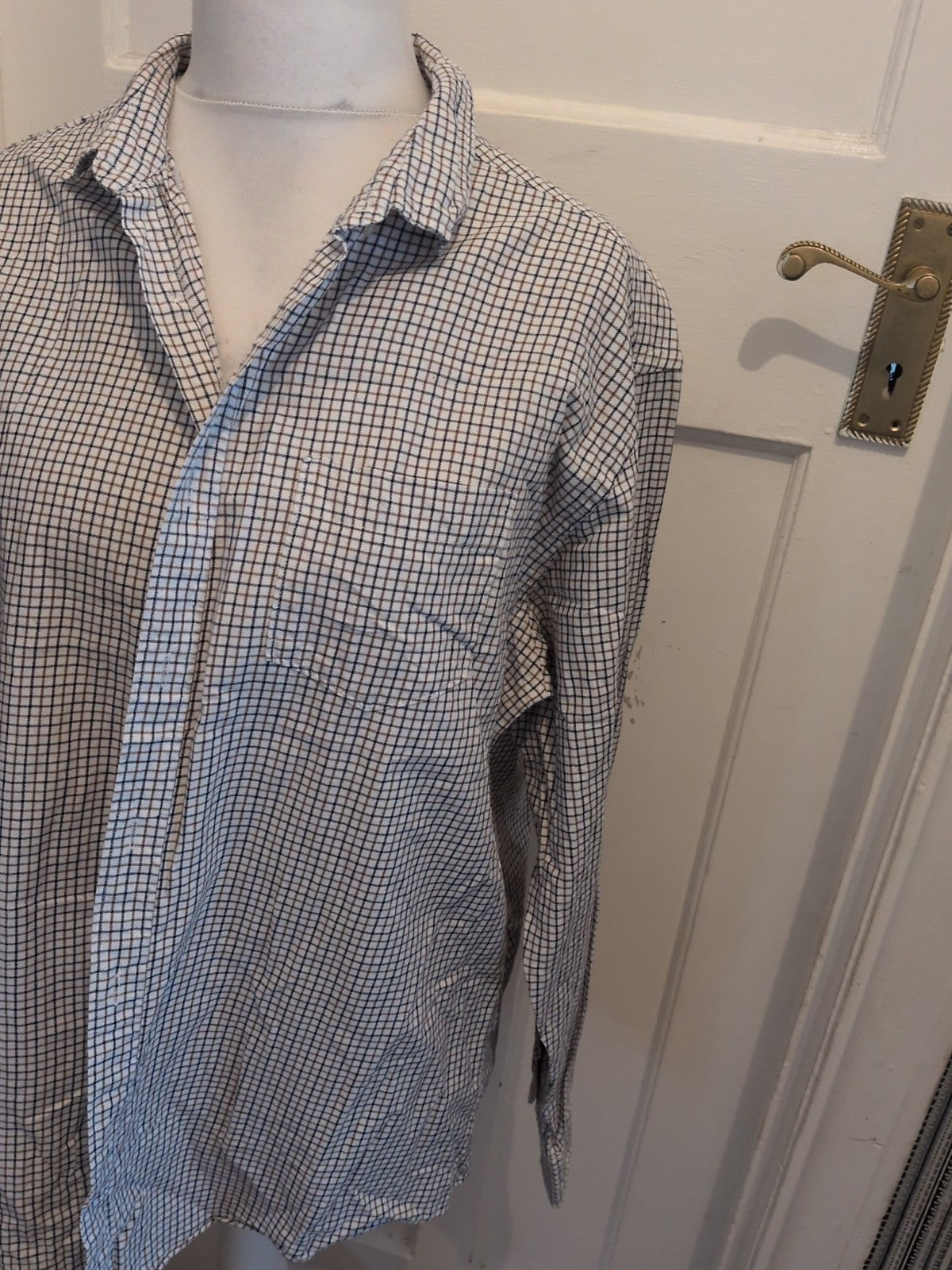 Tu XL White With Brown/Navy Check Long Sleeve Shirt
