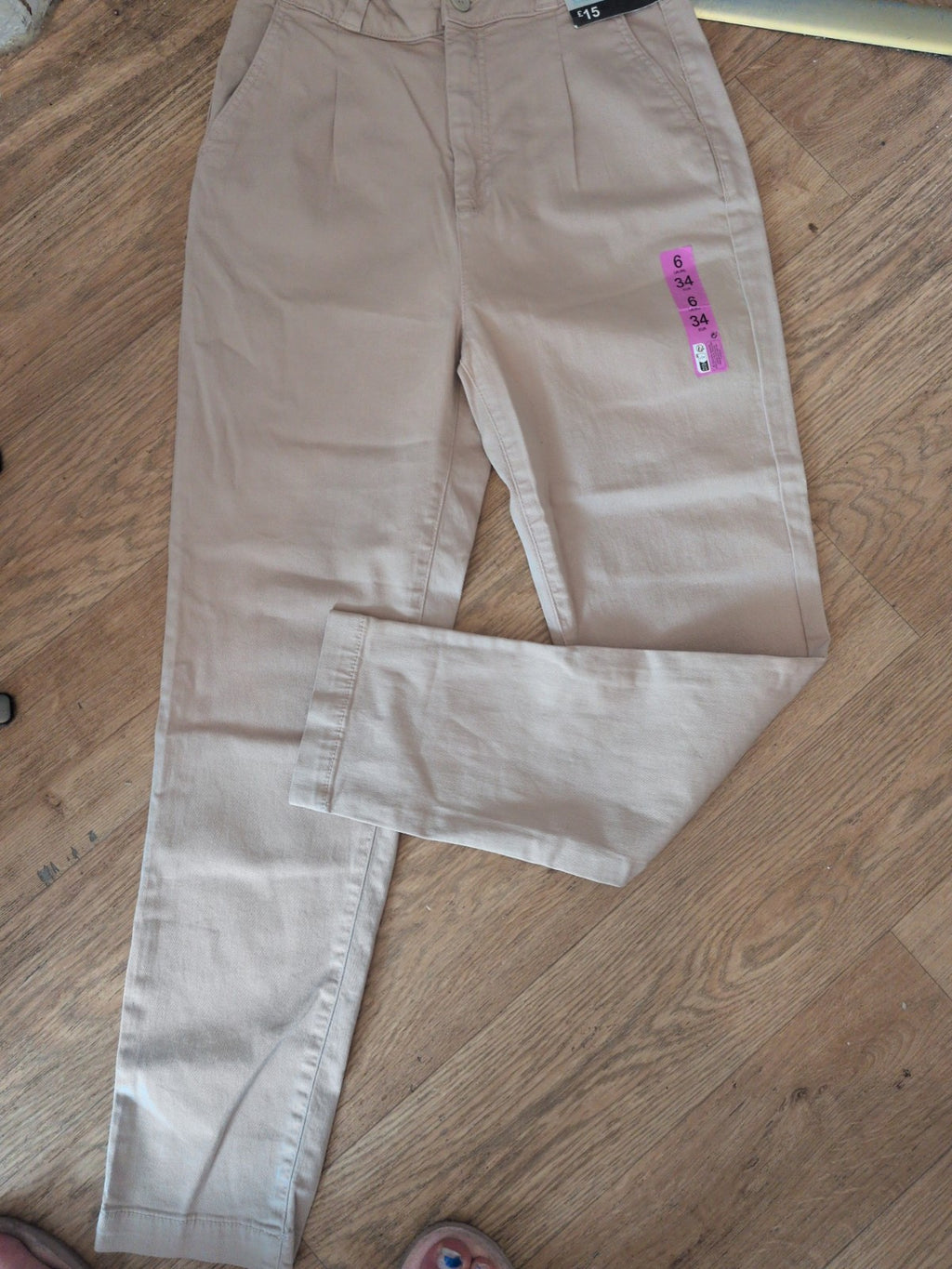 Brand New Denim&Co 6 Camel Casual Chino