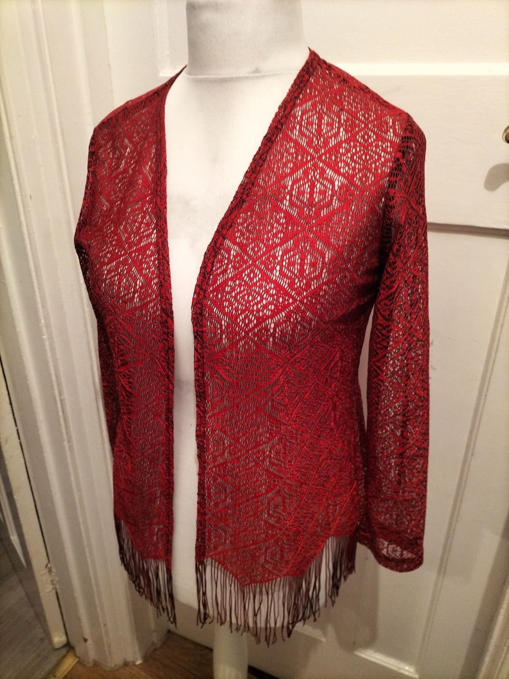 Small Burgundy Red Lace Tasseled Cardigan