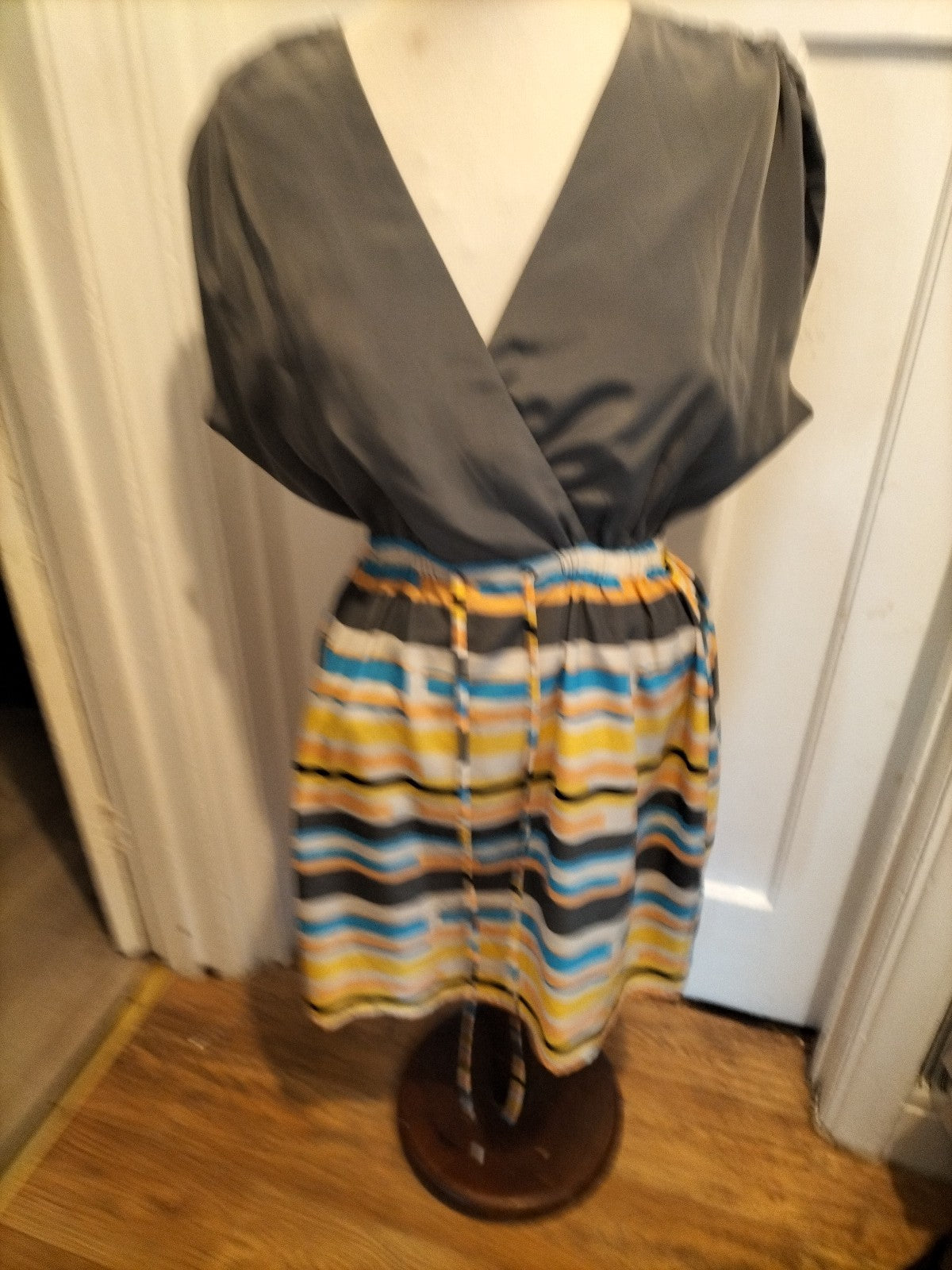 Ladies Size Large Grey With Multi Striped Short Sleeved Dress