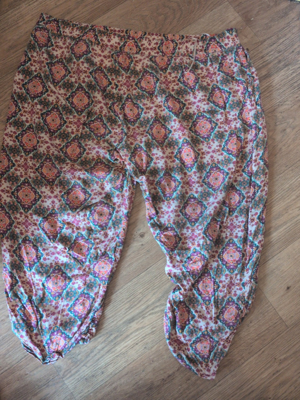 Ladies Size XL Multicoloured Elasticated Ankle Trousers Legging