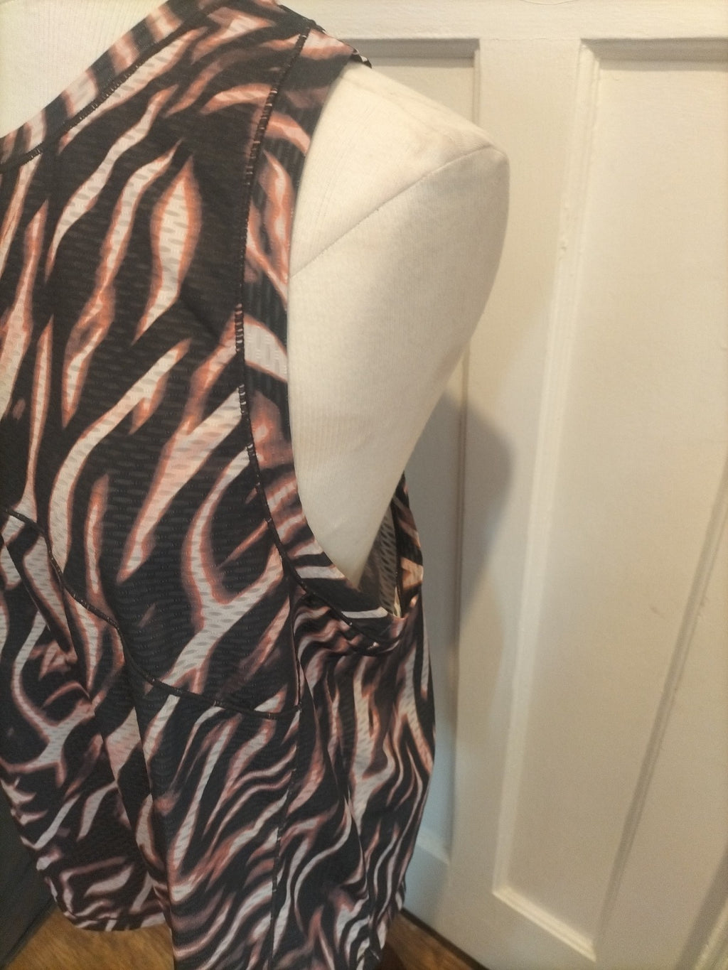 Ladies Next Size XL Black Purple Sleeveless Activewear Top