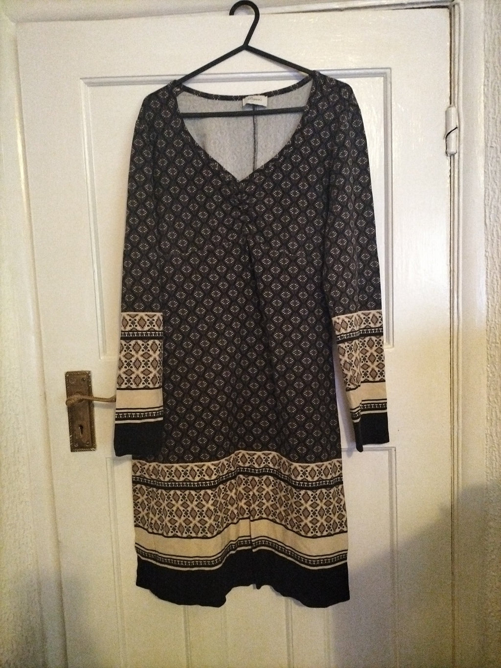 Ladies Boysnes 10 Multi Color Long Sleeve Dress