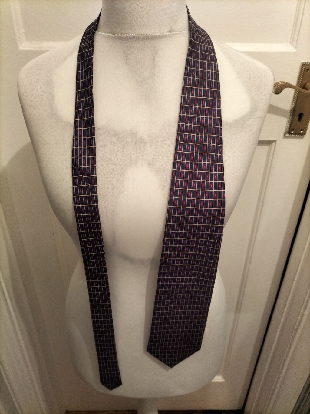 Mens Burton Purple Patterned Tie